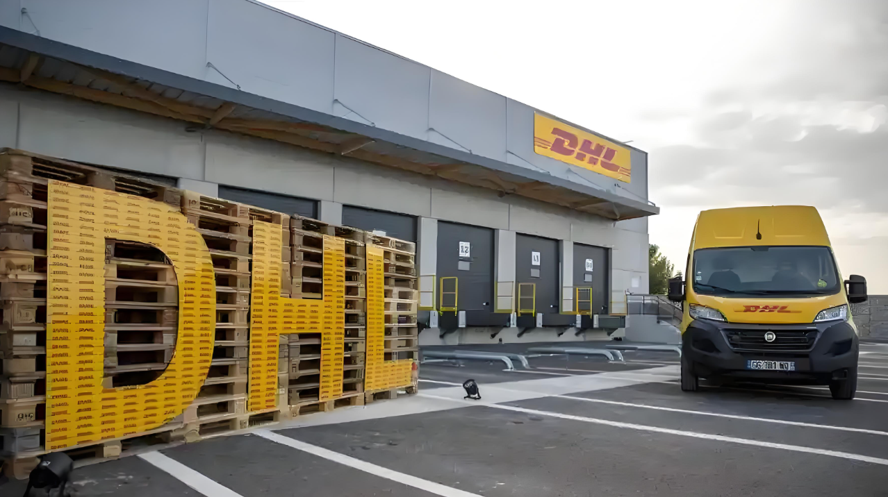 DHL